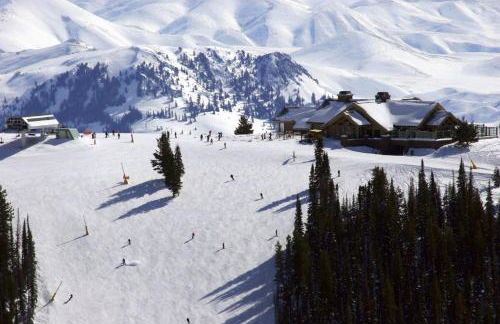 2BD Sweetwater Condo - Community Park, Pool + Hot Tub - Foto 17