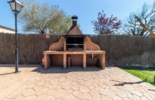 Can Bugantó - amplia casa con piscina y jardín - Foto 4