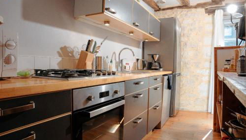 Coeur de village, maison pour 8 avec piscine - Foto 3