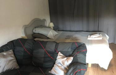 Charmant studio dans maison privée - Photo 3