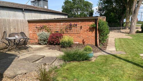 The Firs, Frampton Lane, Boston, Lincolnshire, PE20 1SH - Foto 3, Garden view