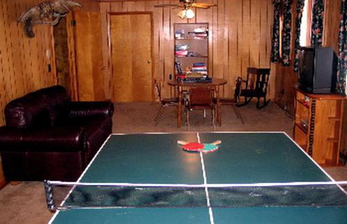 Rustic Lodge Rental on a Farm in Fayette County, West Virginia - Foto 9