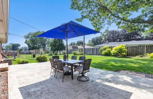 Charming 4-Bedroom Home Short Walk to Lambeau - Foto 37