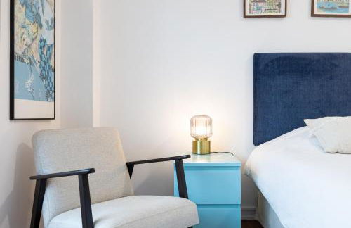 Cacilhas Amazing view of Lisbon close to beach Caparica - Foto 30