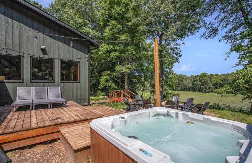 Smitten in da Mitten - 18 acres, Arcades, High Spd Web, Hot Tub, Pond! - Foto 30