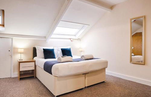 Double Room - Kitchen - Parking - Near Shops - Foto 47