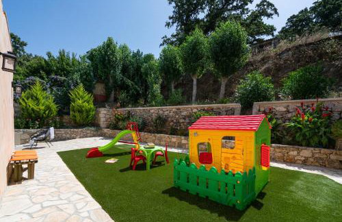 Butterfly, a historical villa with pool & hot tub! - Foto 37