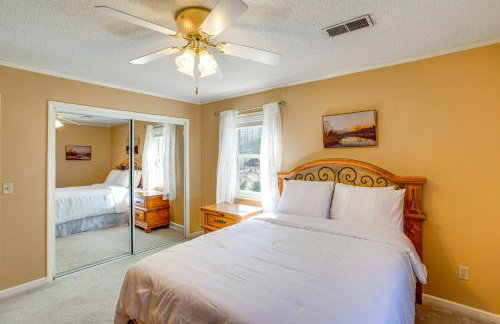 Near Lake Murray: Family Getaway w/ Screened Porch - Foto 20