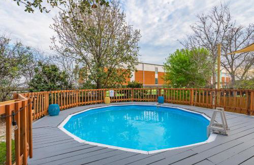 Texas Vacation Home, Game Room & POOL by Sixflags - Foto 59