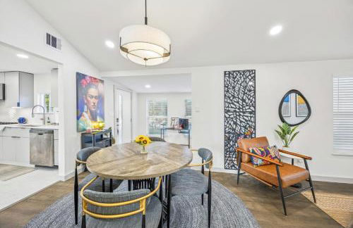 A Hoot's Nest-Lux Boutique Bungalow near Downtown! - Foto 14