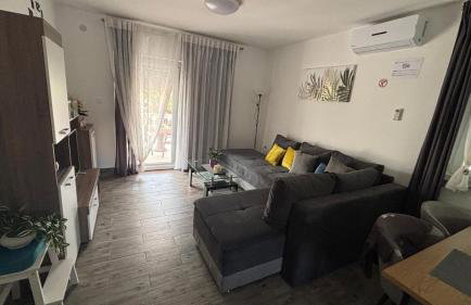 Apartmani Mirela - Foto 11