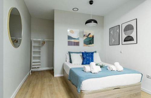 Charming Lucero - Foto 3