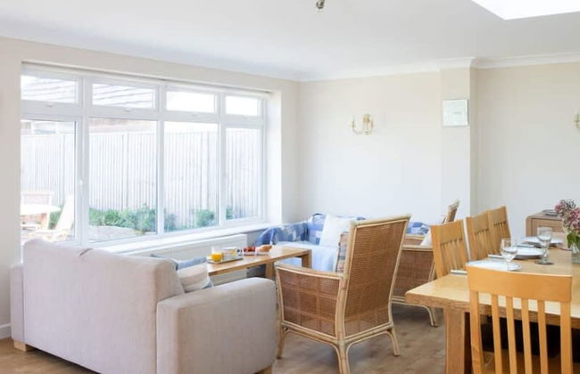 Seaside Detached 4bd Home nr Shops Parking Garden - Foto 12