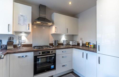 Walk to Liverpool Airport - Luxury Stay with EV Charge - Fast WiFi - Foto 36