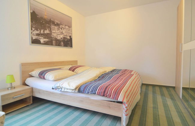 Beautiful Holdiday Home in Ulmen Near the Lake - Foto 3