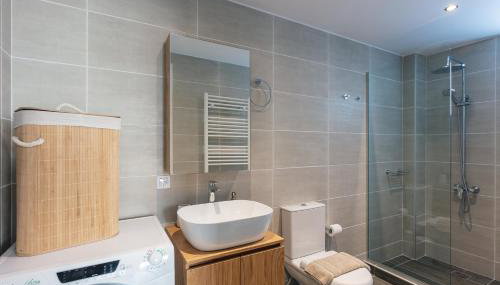 Greek Sky - New modern apartment with shared pool - Foto 5, towels, Shower