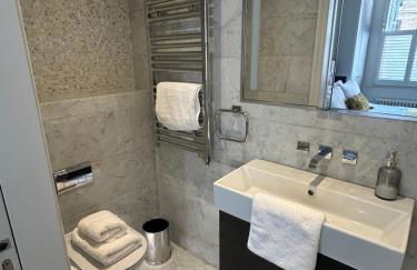 Chelsea flat, convenient and quiet - Foto 6