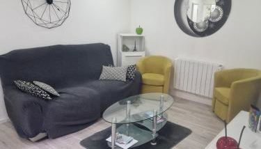 Belle maison 2 chambres avec extérieur et Parking couvert - Foto 4