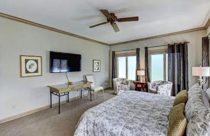 Landover Lodge by Avantstay Waterfront + Dock - Foto 38