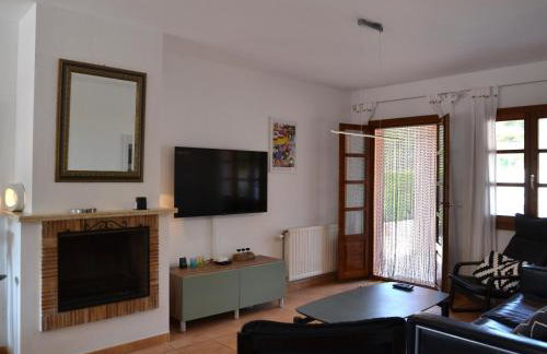 Casa con Piscina Privada y Jardín Cerca de la Playa en L'Estartit - ES-323-6 - Foto 14