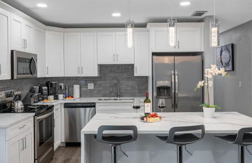 Breathtaking & Renovated Tampa Heated Pool House - Foto 13