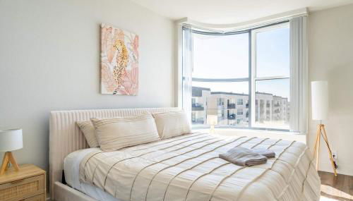 Sleek Marina Den, Central, Gym, Pool, King Bed - Foto 4