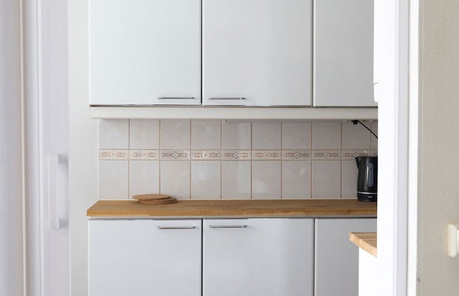 2ndhomes Cozy 2BR Home w Balcony & Sauna - Foto 11