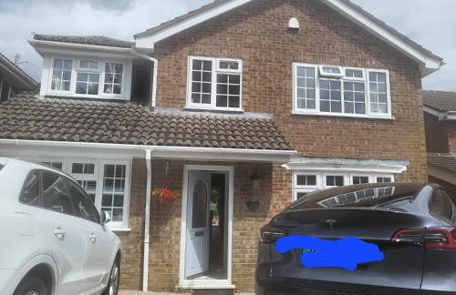 Silverstone - 5 Bed - Sleeps 10 - Foto 2