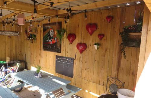 The Stables At Eastmoor Farm Large Luxury 2 Bed Cottage with Big Family Bedroom Dog Friendly Secure Gardens and Free Parking Free WiFi - Foto 50