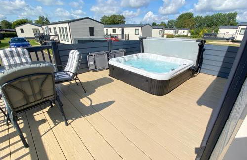 Puddleducks, Dog Friendly Hot Tub Lodge - Foto 20