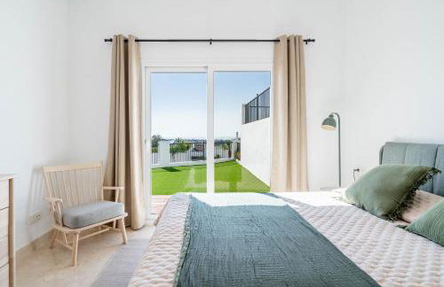 Modern-getaway-spa-pools-5301 - Photo 11