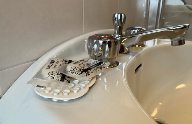 Mamma Ciccia Holiday Home - Front Lake Apartment, beach and swimming pool - Foto 20