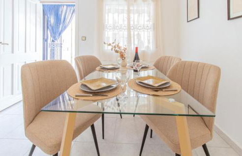 Pet Friendly Apartment In Torrevieja - Foto 16