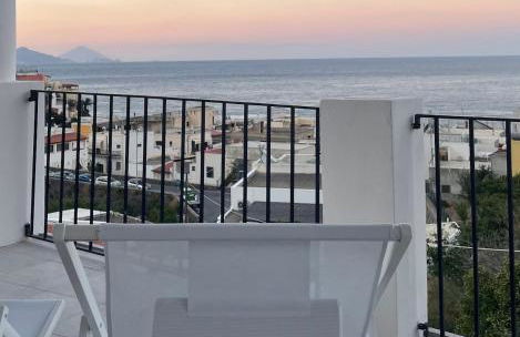 Beach House Casa A Mare in Canneto Lipari - Foto 1