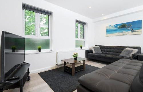 Lovely 3 Bed Flat in a Great Location in London - Foto 3