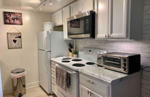 Cozy 1BR in DC 95WalkScore Steps to Cafes Dining Nightlife Grocery Metro - Close to Downtown - Foto 56