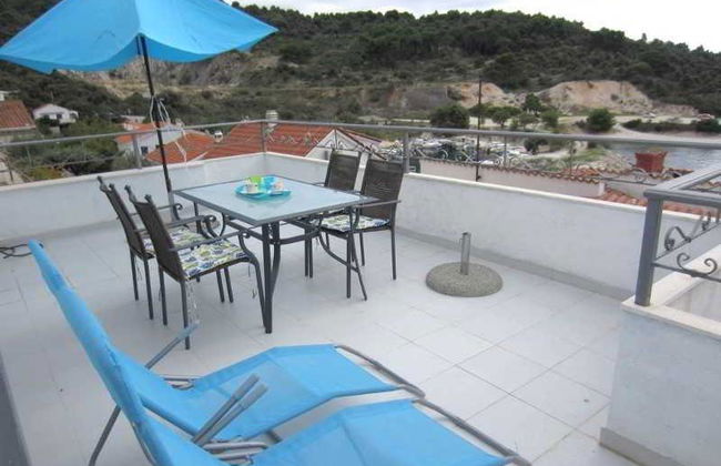 Apartmani Kelam - Foto 7