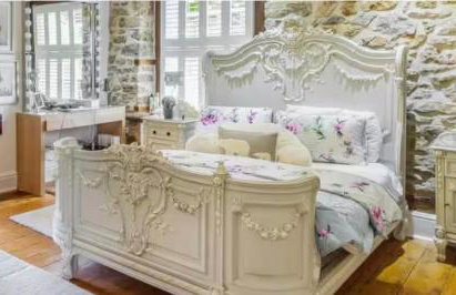 Llwynhelig House - Foto 1