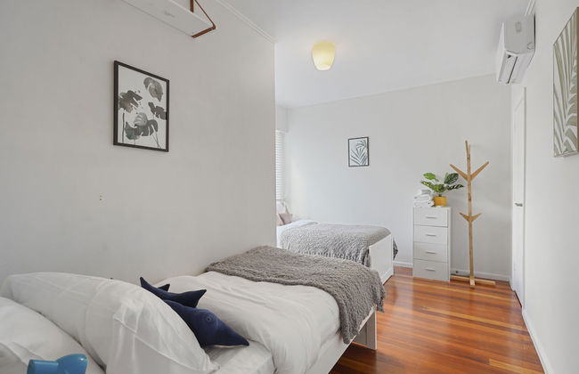 Amazing Home By Beach - Aircon-ed - Foto 5