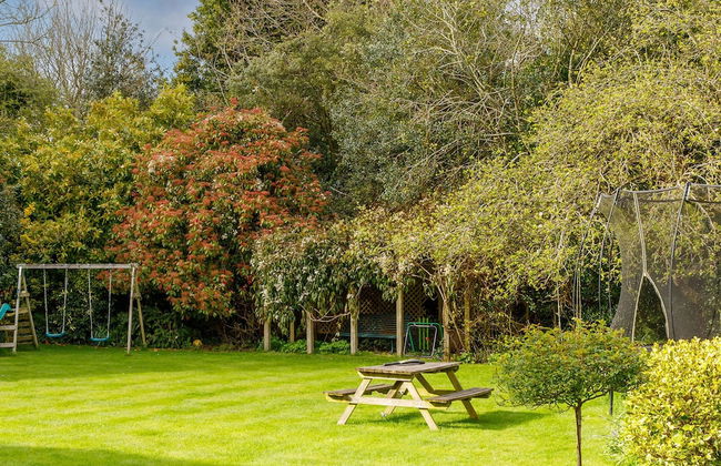 Amazing 5 BR Country Home Pool Gym Yoga Studio - Photo 5