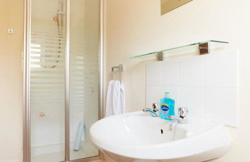 Finest Retreats - Willow Barn - Photo 8