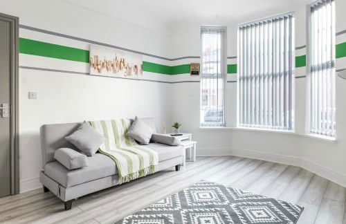 Contractor Luxury Home - Long Stays - 4 Bedrooms - Sleep 8 - Zip & Link Beds - Ultra Fast WiFi - Free Parking - Foto 32