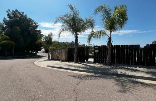 Bird of Paradise Retreat with stunning mountain views - Foto 32