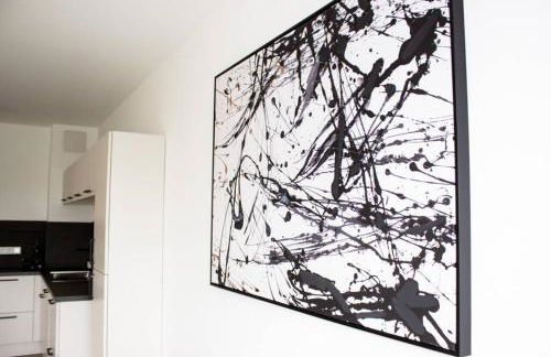 Luxuriöses Neubau-Apartment mit e-Lade Parkplatz - Foto 3