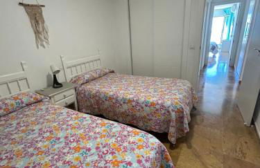 APARTAMENTO FRENTE AL MAR,PRIMERA LINEA DE PLAYA - Photo 19