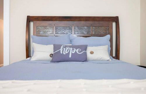 3BR, 2BA house steps from historic Jonesborough - Foto 1