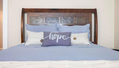 3BR, 2BA house steps from historic Jonesborough - Foto 1