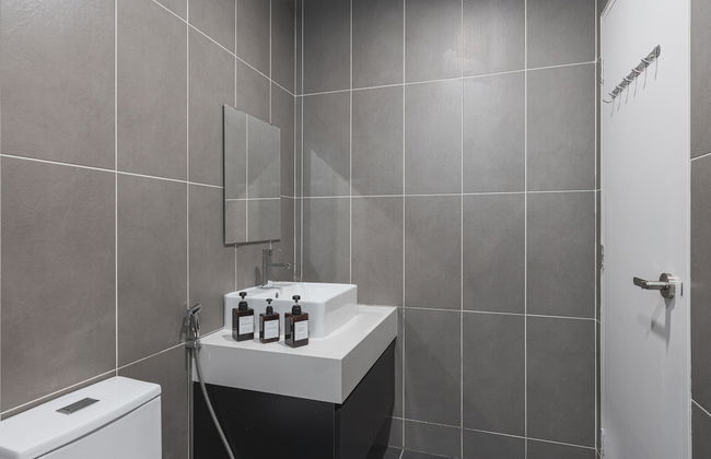 Greenfield Residence at Bandar Sunway - Photo 31