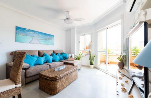 Marina Azul Ático junto al Mar en Salobreña con Parking Gratis - Foto 15