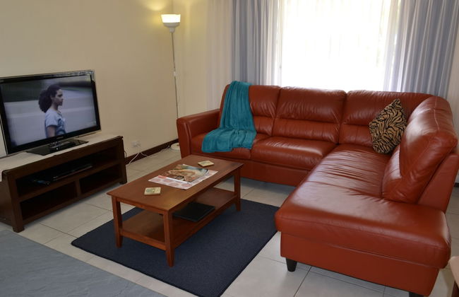 Dolphin Lodge - Photo 16